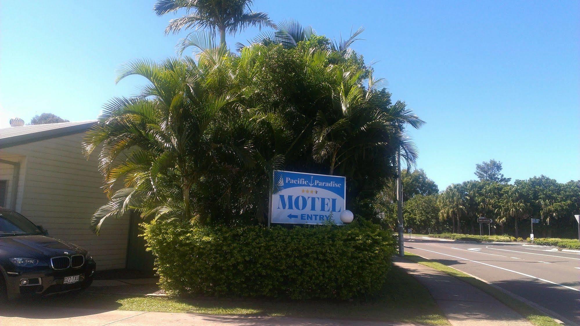 Pacific Paradise Airport Motel Buitenkant foto